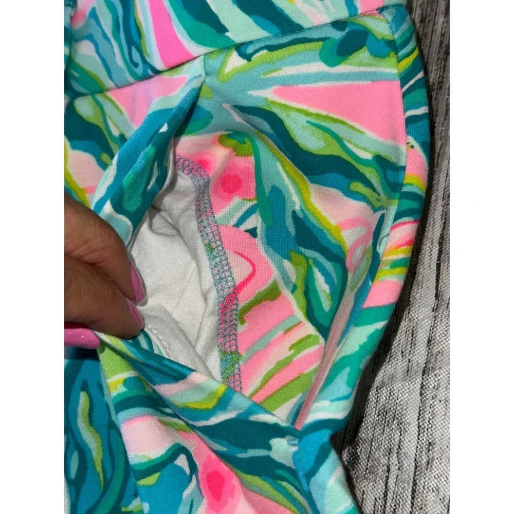 Lilly‎ Pulitzer Callahan Knit Shorts One In A Mellon Stretch Size 14
